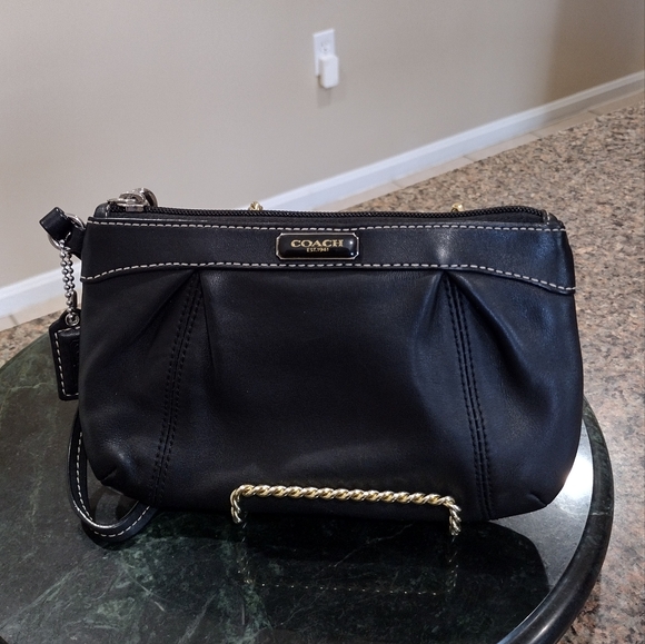 Coach Black Wristlet - Picture 2 of 9